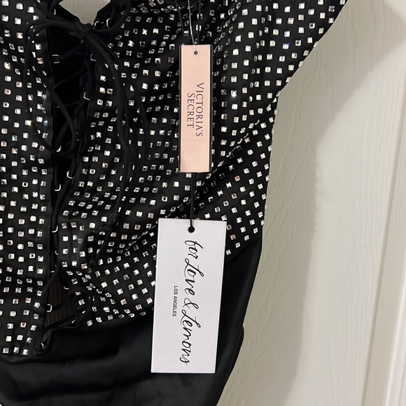 Victoria’s Secret x For Love & Lemons Mirage Mirrored Holiday Bodysuit 2019 - Picture 9 of 10